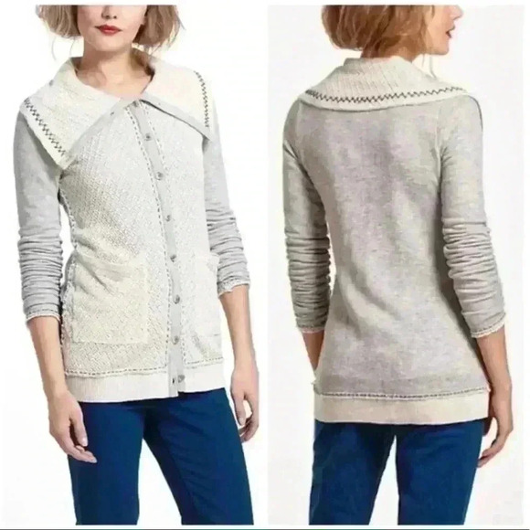Anthropologie Sweaters - Anthropologie button front cardigan‎